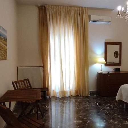 San Nicola , Santa Claus Hotel Bari Bagian luar foto